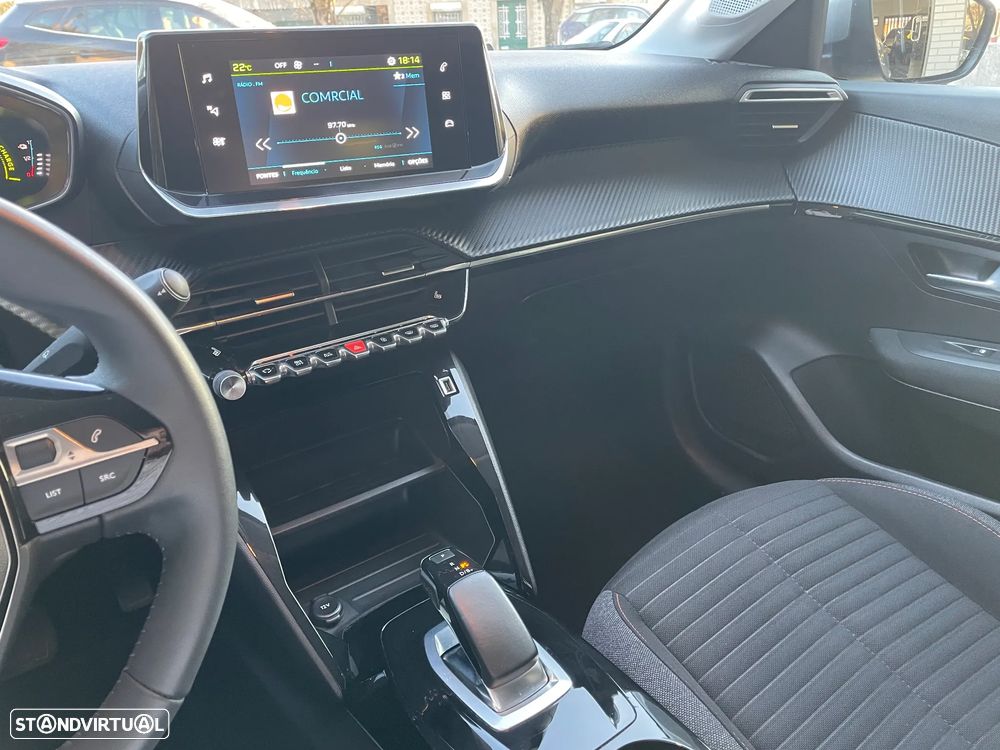 Peugeot e-208 50 kWh Active Pack - 37