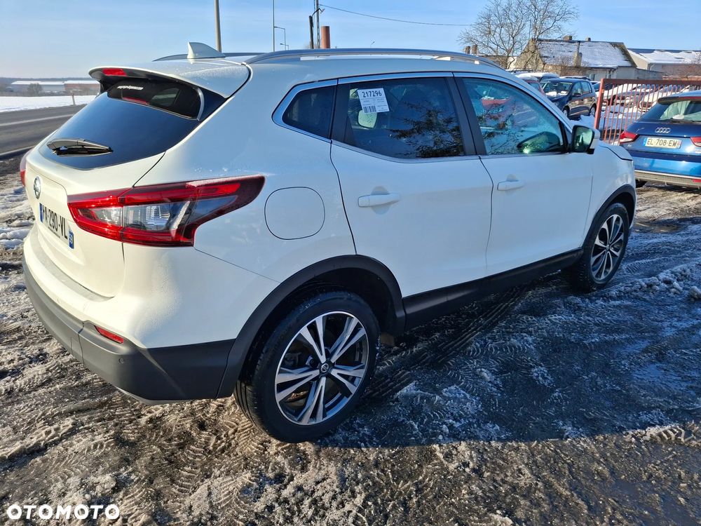Nissan Qashqai - 4
