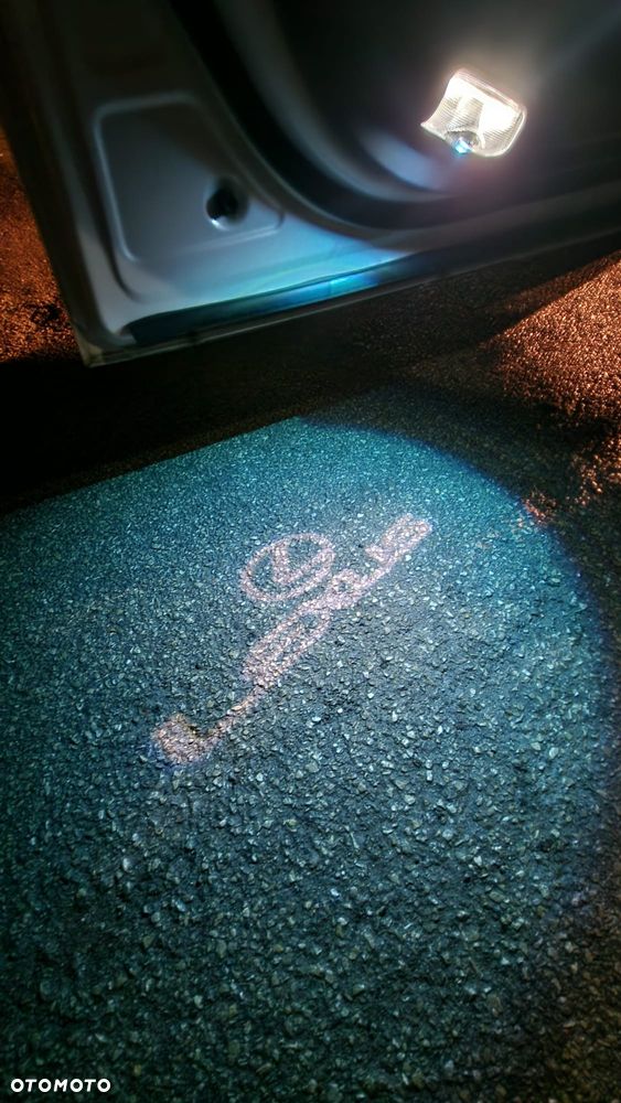 Lexus IS 300h Elegance EU6 - 22