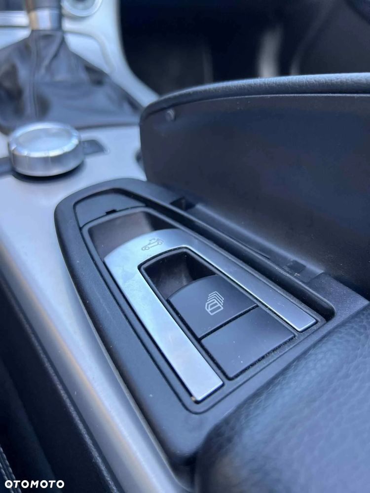 Mercedes-Benz SLK - 18