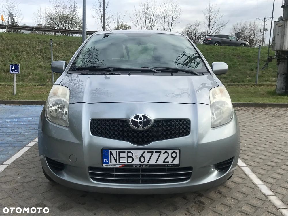 Toyota Yaris 1.0 Terra A/C - 5
