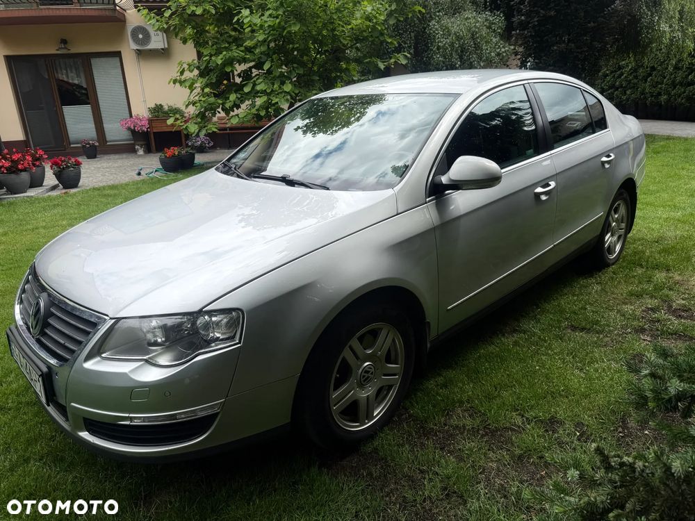 Volkswagen Passat 2.0 TDI DPF Comfortline DSG - 3