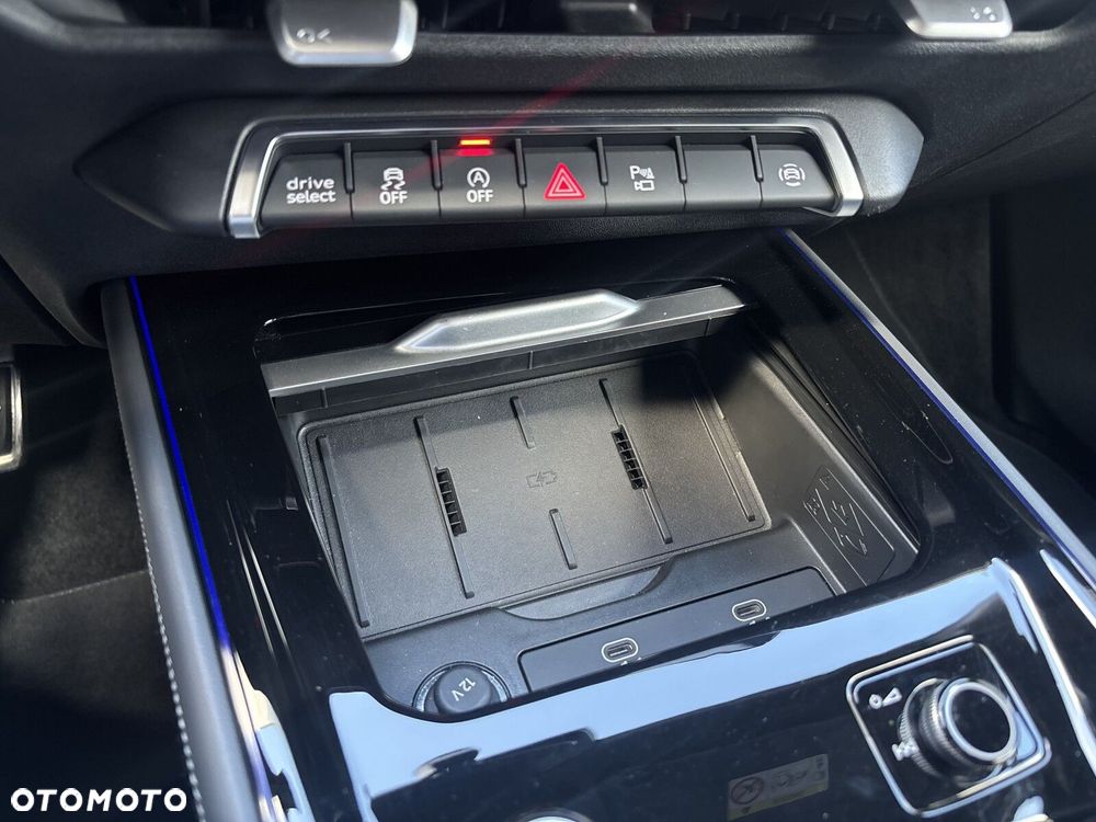 Audi Q3 - 18