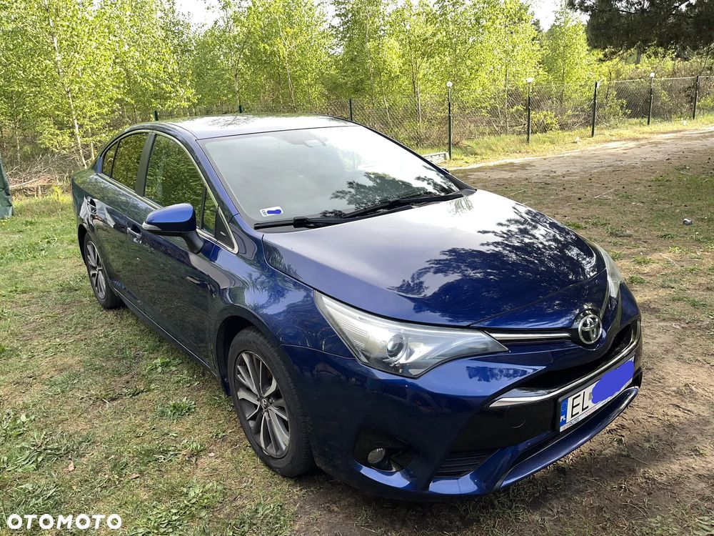 Toyota Avensis 1.8 Premium - 2