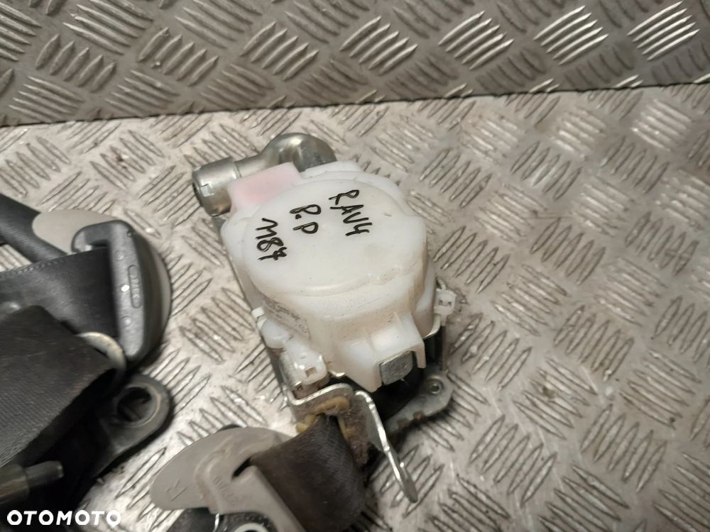 TOYOTA RAV4 KOMPLET PASÓW BEZPIECZEŃSTWA - 4