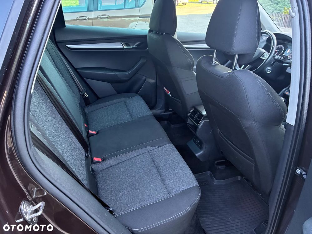 Skoda Karoq 2.0 TDI SCR 4x4 Style DSG - 9