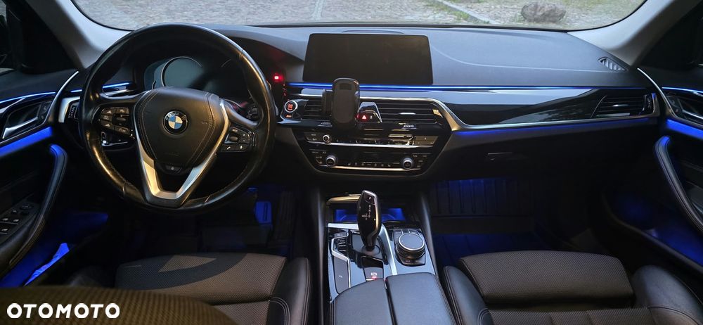 BMW Seria 5 520d MHEV Sport Line sport - 7