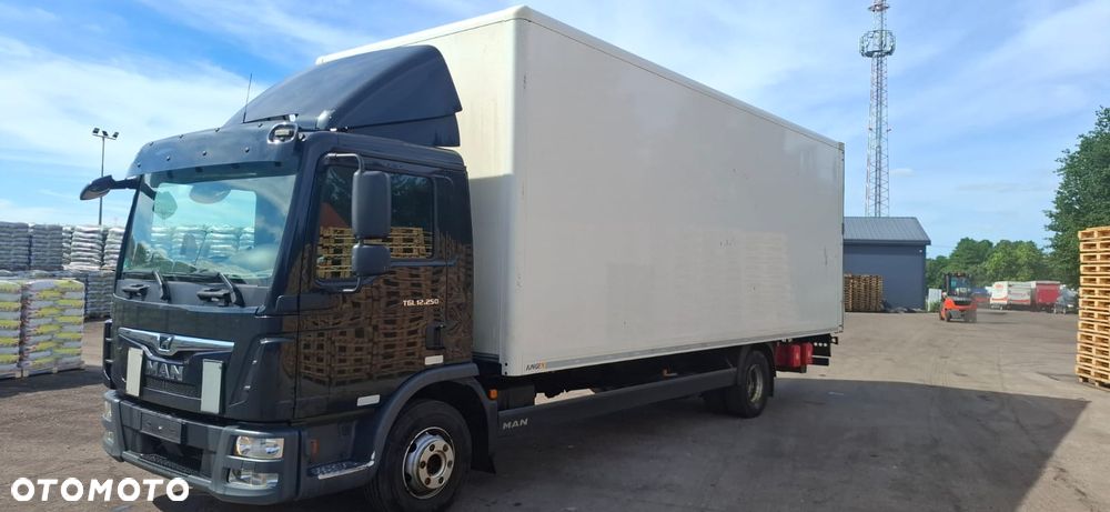 MAN TGL 12.250 - 1