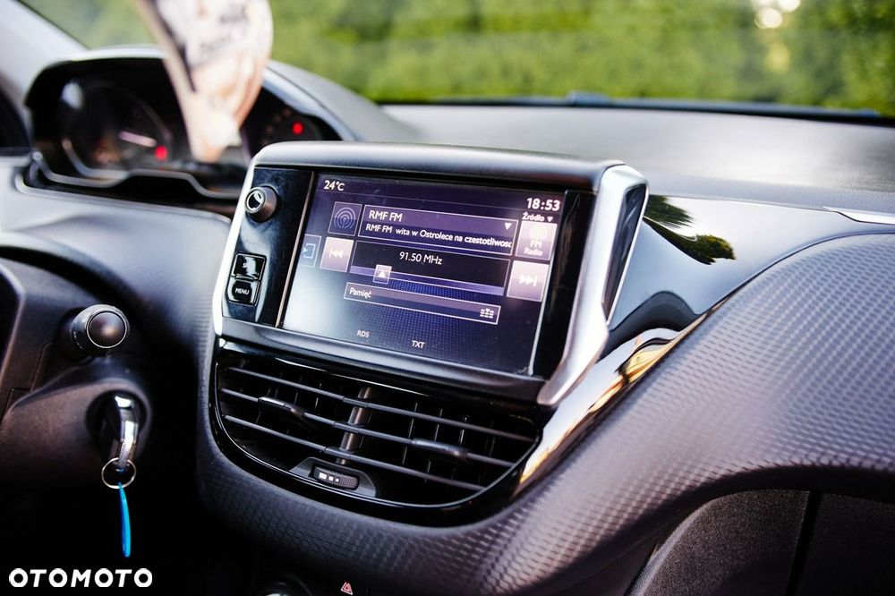 Peugeot 2008 - 14