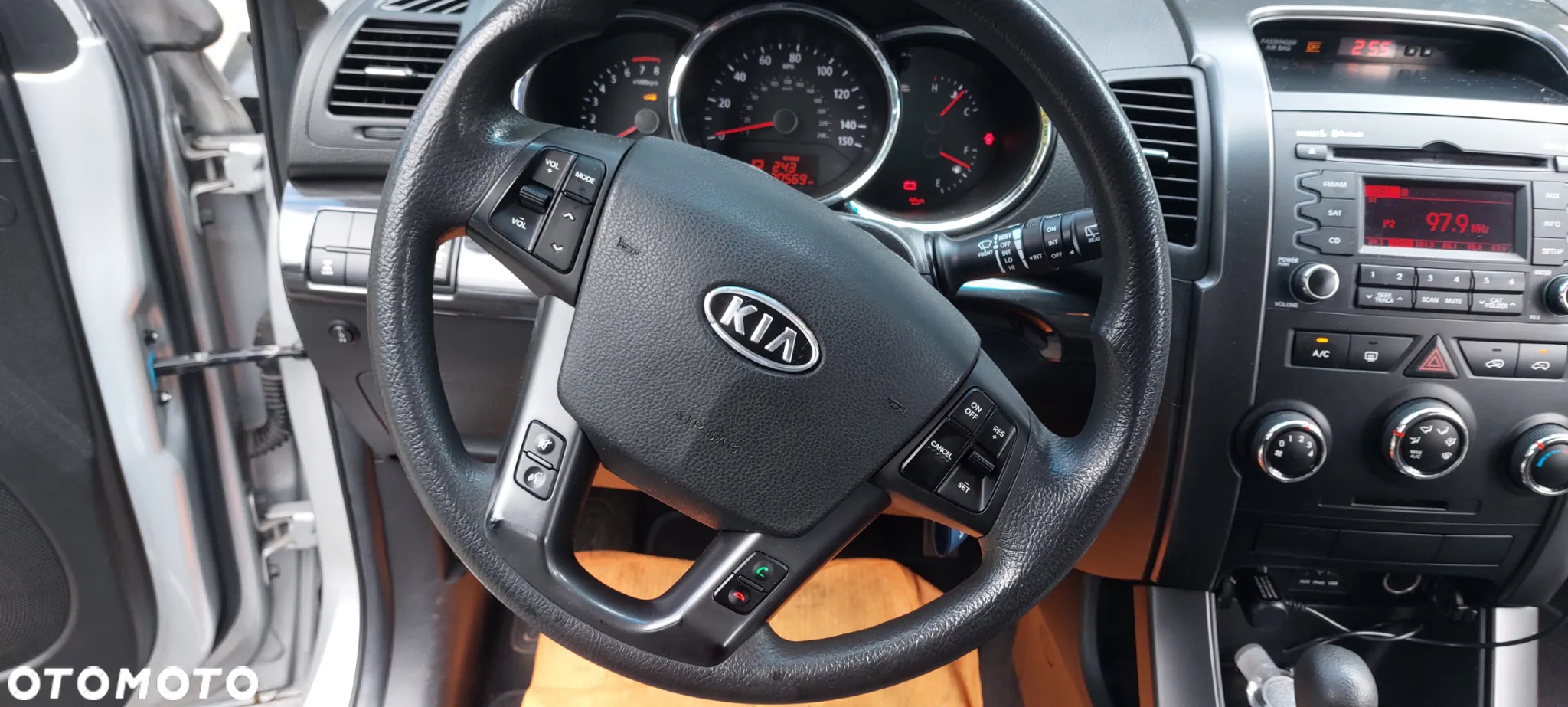 Kia Sorento 2.4 CVVT 4WD Vision - 27