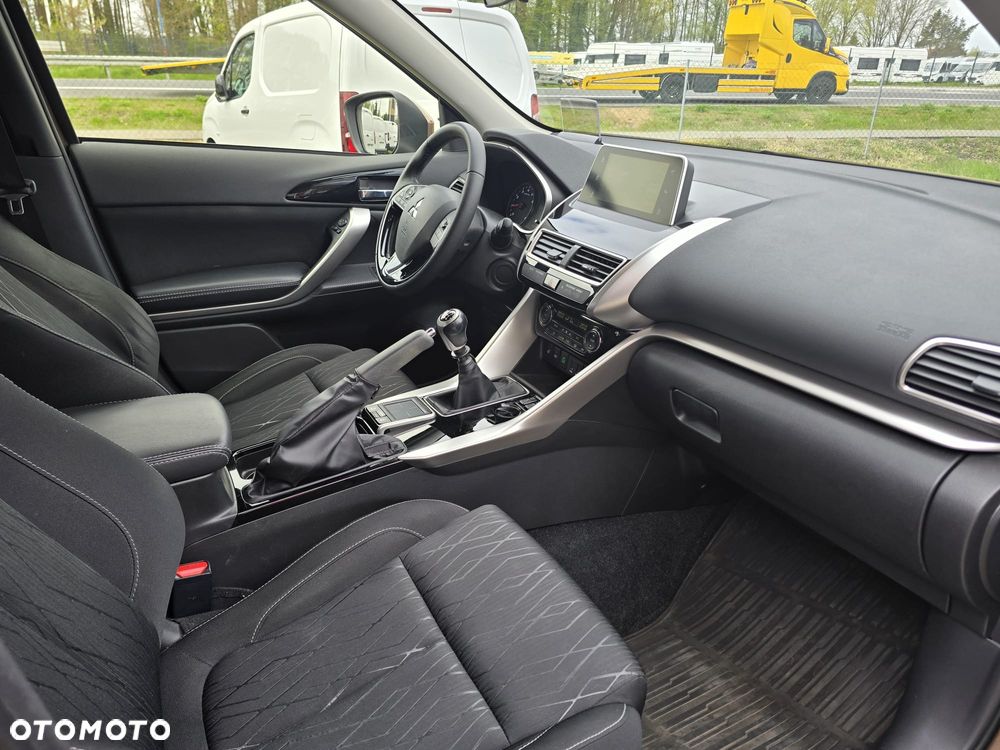 Mitsubishi Eclipse Cross 1.5 T-MIVEC ClearTec 2WD Intro Edition - 13