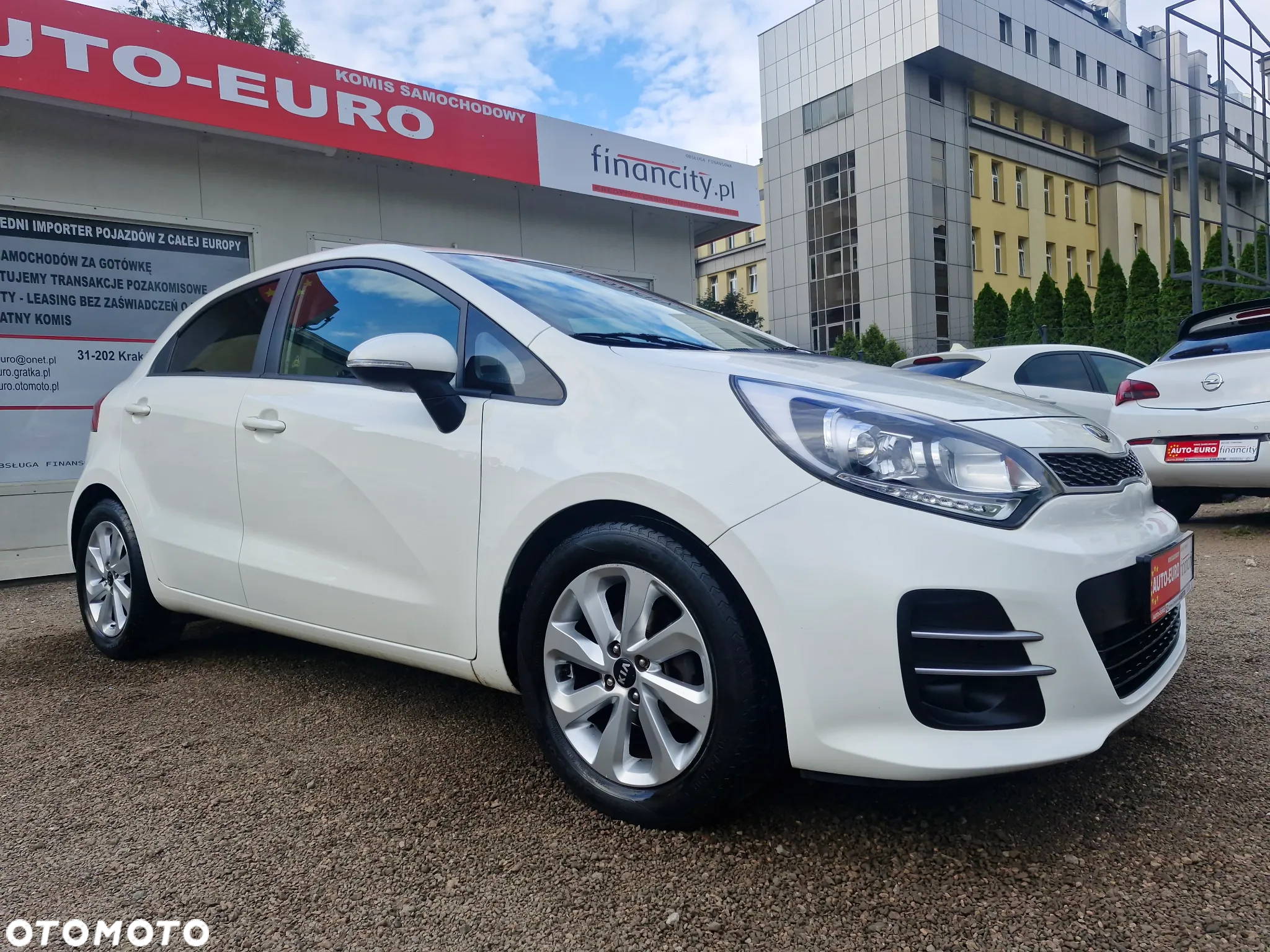 Kia Rio 1.2 Fifa World Cup Edition - 7