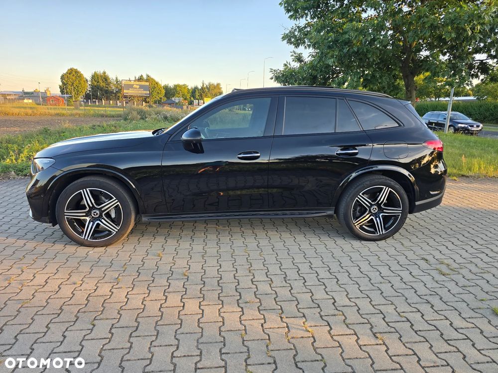 Mercedes-Benz GLC 300 de 4Matic 9G-TRONIC AMG Line Advanced - 2