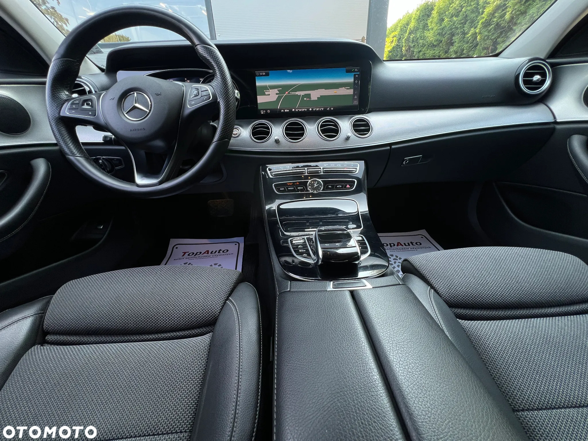 Mercedes-Benz Klasa E 220 d - 35