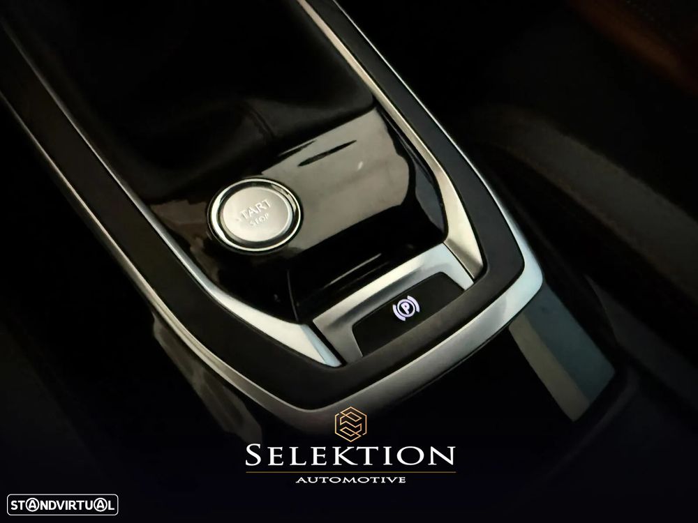 Peugeot 308 1.2 PureTech GT Line - 16