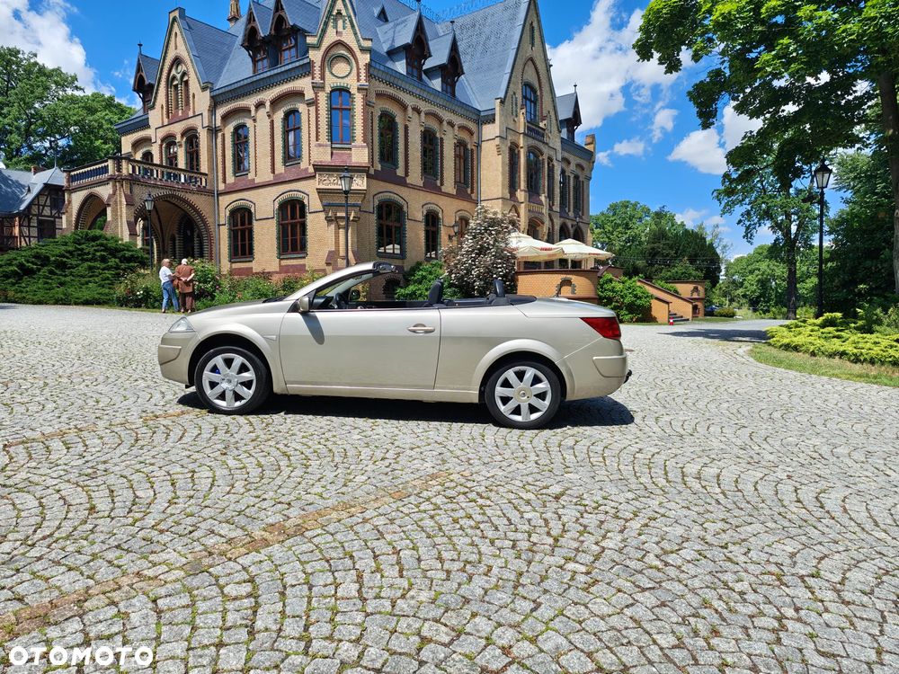 Renault Megane 1.5 dCi Dynamique - 1