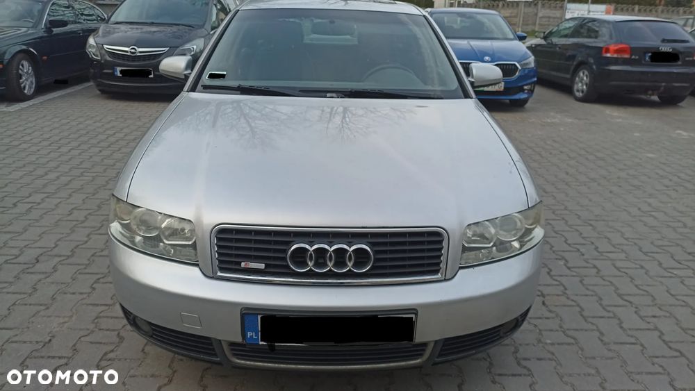 Audi A4 2002 photo 2