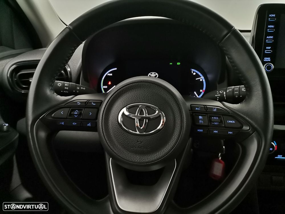 Toyota Yaris Cross 1.5 HDF Comfort Plus - 14