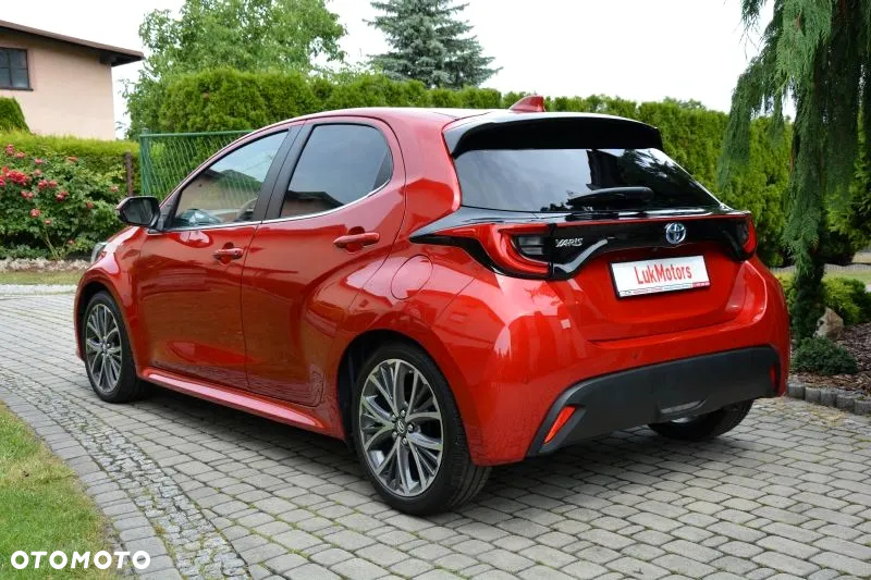 Toyota Yaris - 4