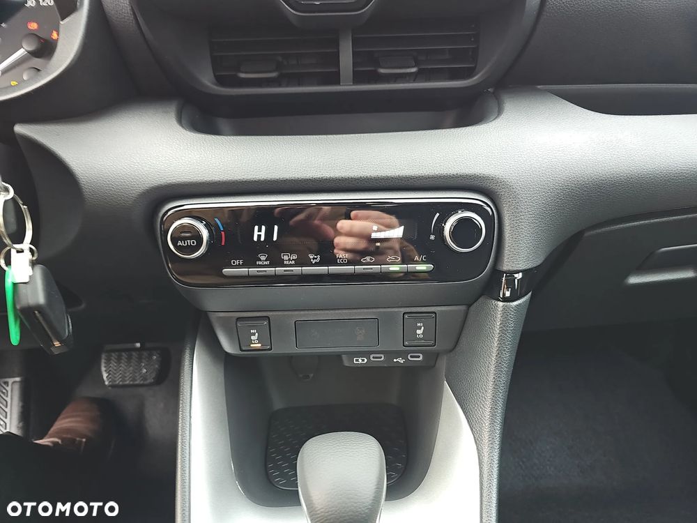 Mazda 2 Hybrid 1.5 Centre Line CVT - 14