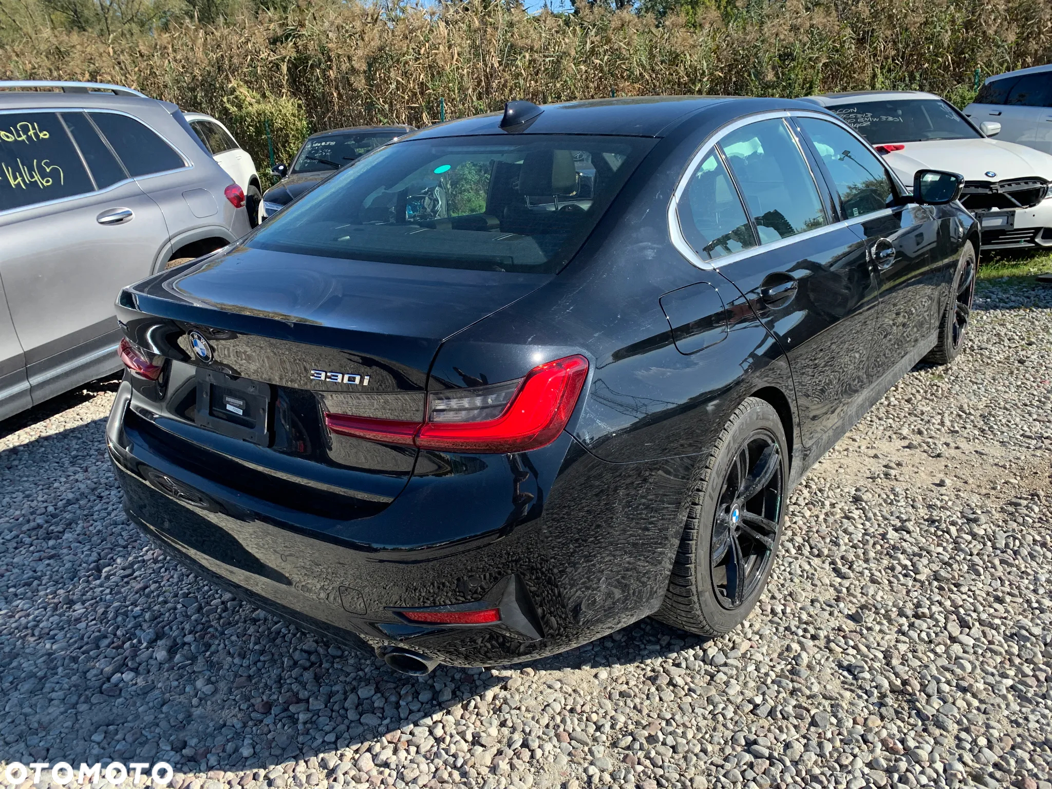 BMW Seria 3 330i Sport Line - 2