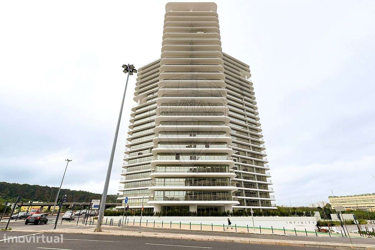 Apartamento T0 para arrendamento - Grande imagem: 2/43