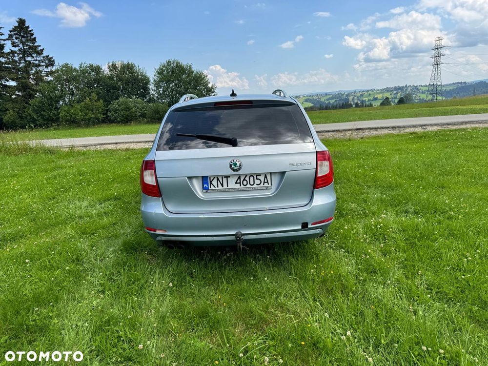 Skoda Superb 2.0 TDI 4x4 Elegance - 10