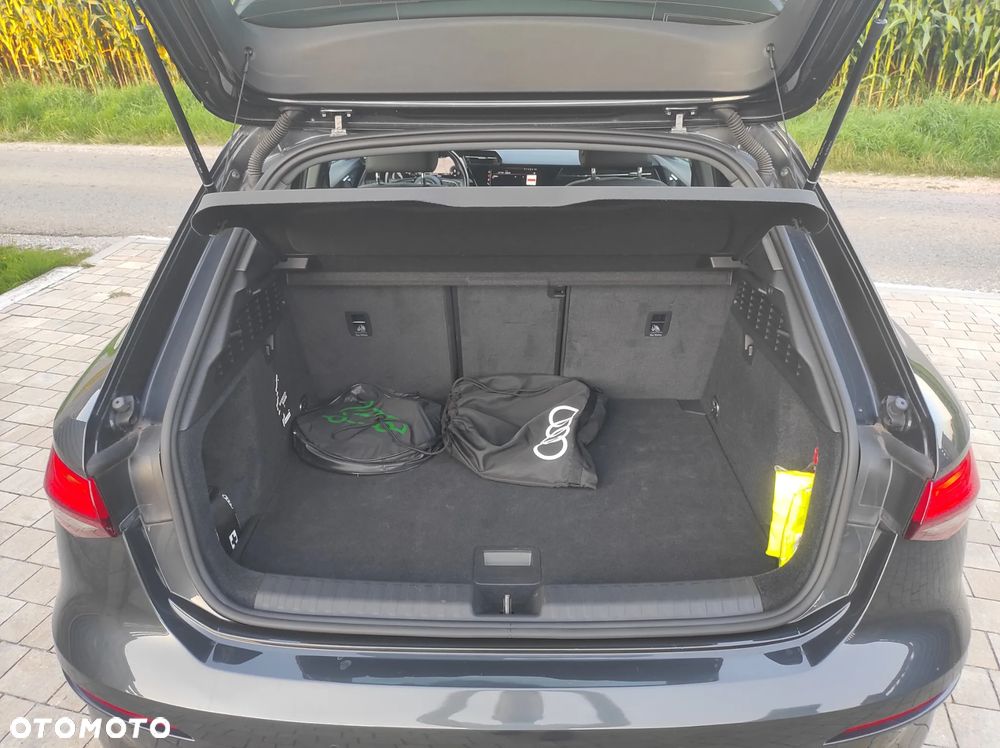Audi A3 Sportback - 13