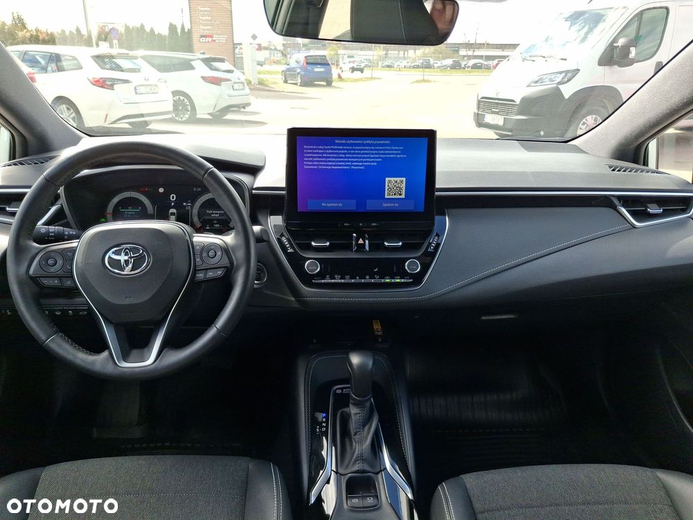 Toyota Corolla 2.0 Hybrid Style - 12