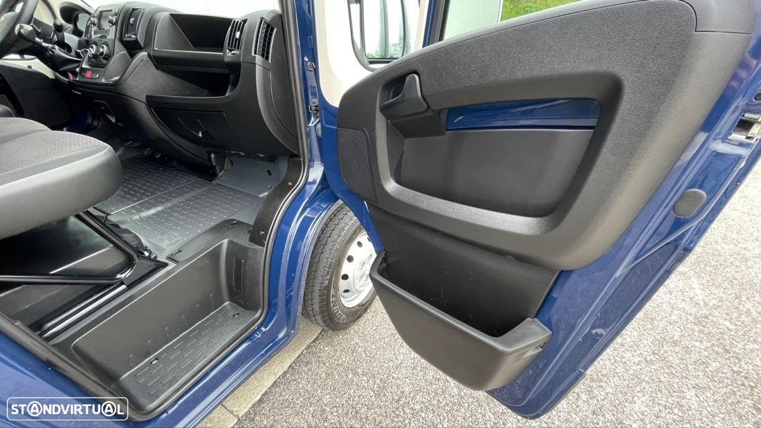 Peugeot Boxer 2.2 BlueHDI 165 CV - 28