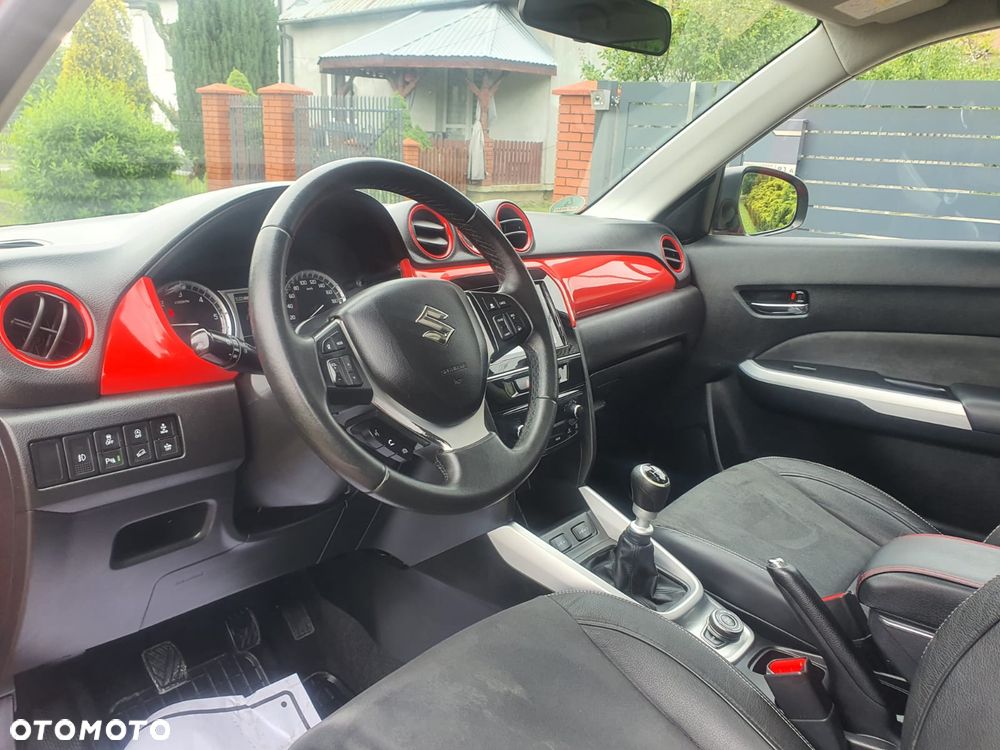 Suzuki Vitara 1.6 DDiS (4x4) Allgrip Comfort+ - 13