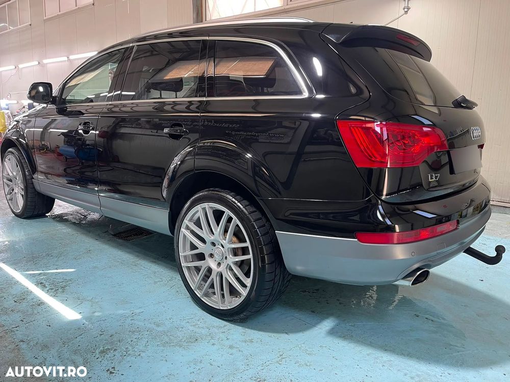 Audi Q7 3.0 TDI DPF Quattro Tiptronic - 13