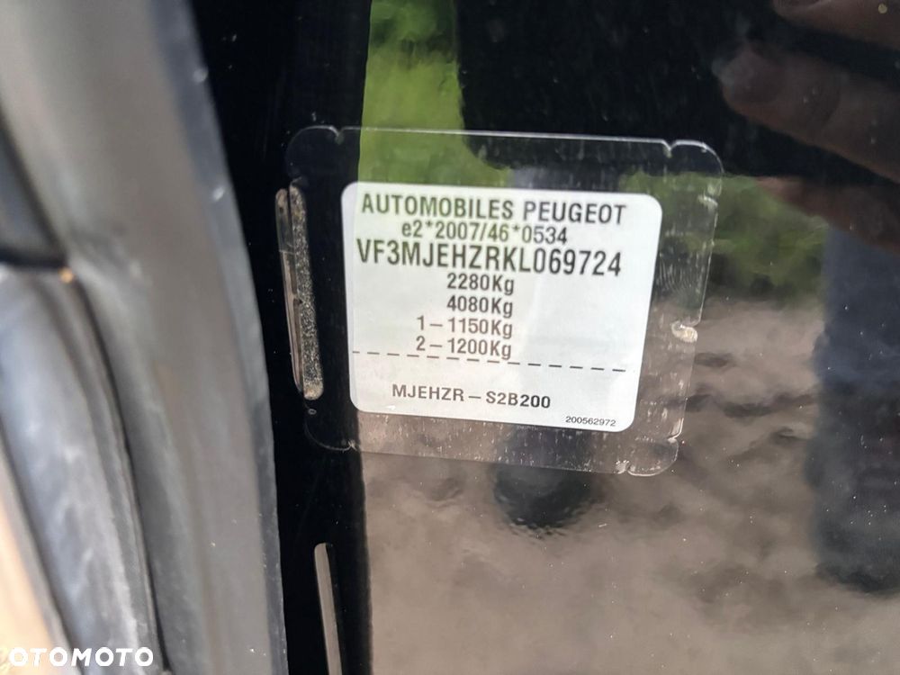 Peugeot 5008 BlueHDi 180 EAT8 GT Pack - 27