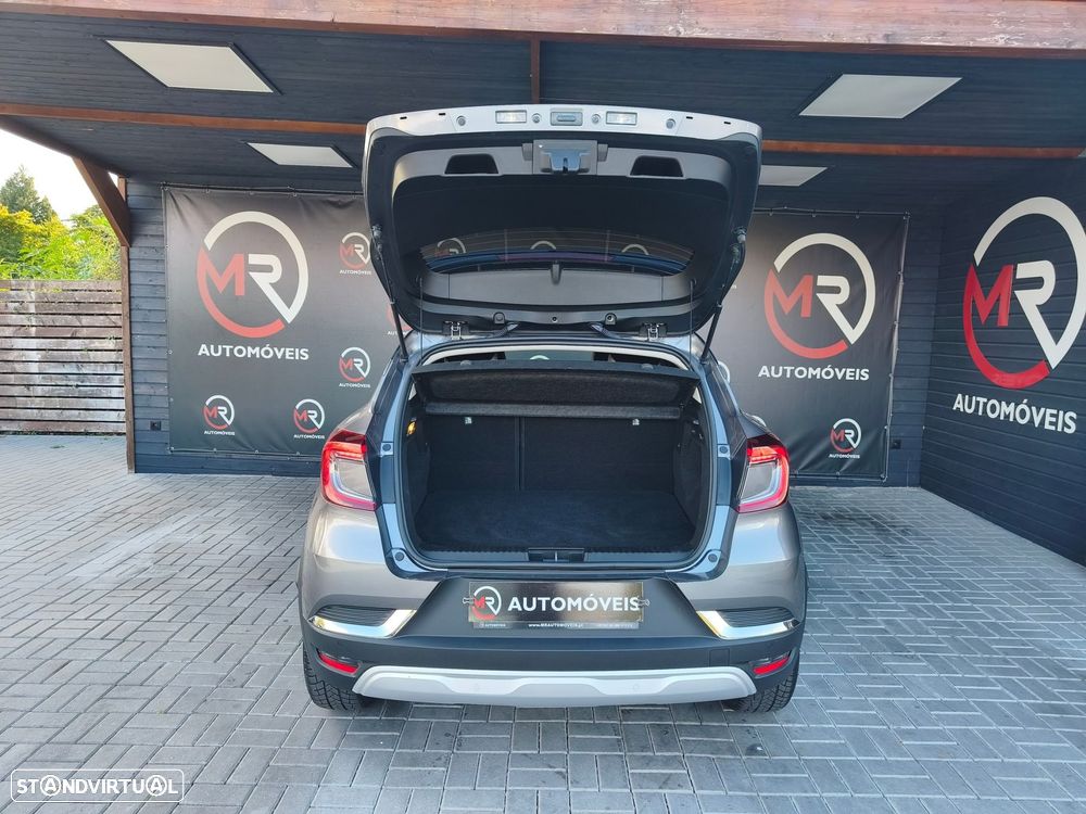 Renault Captur - 36
