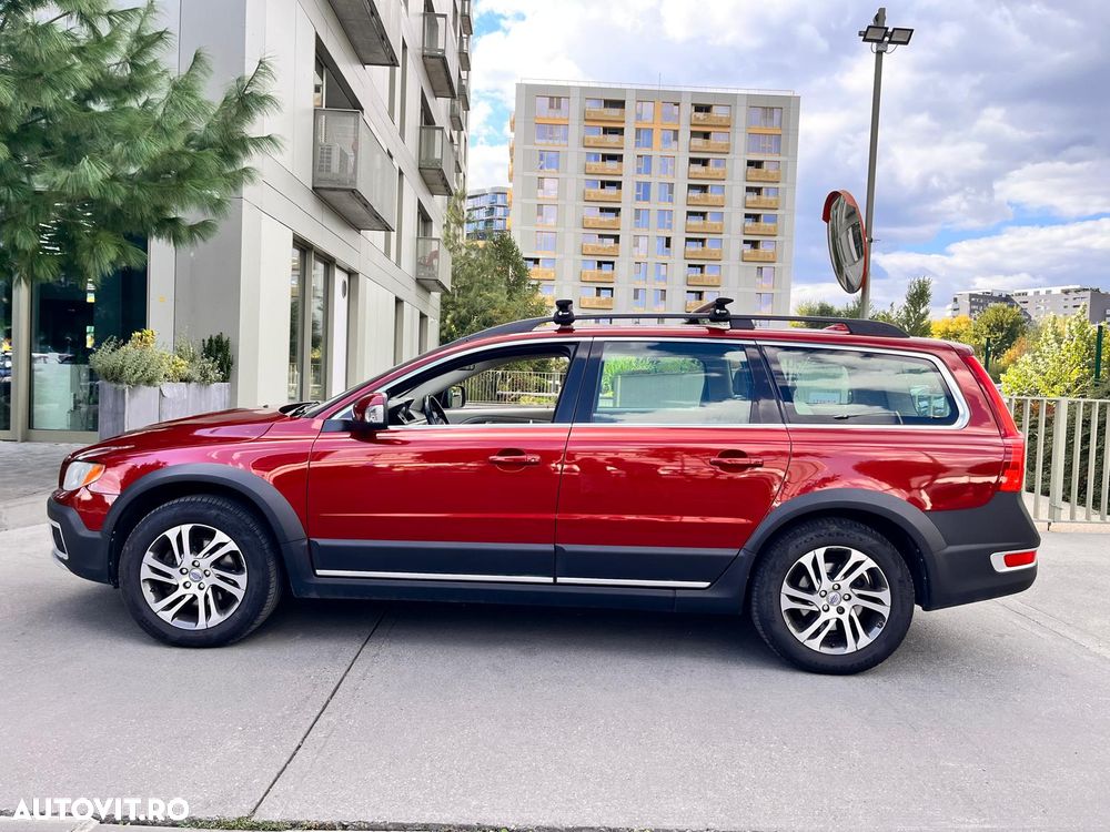 Volvo XC 70 D5 AWD Momentum - 7