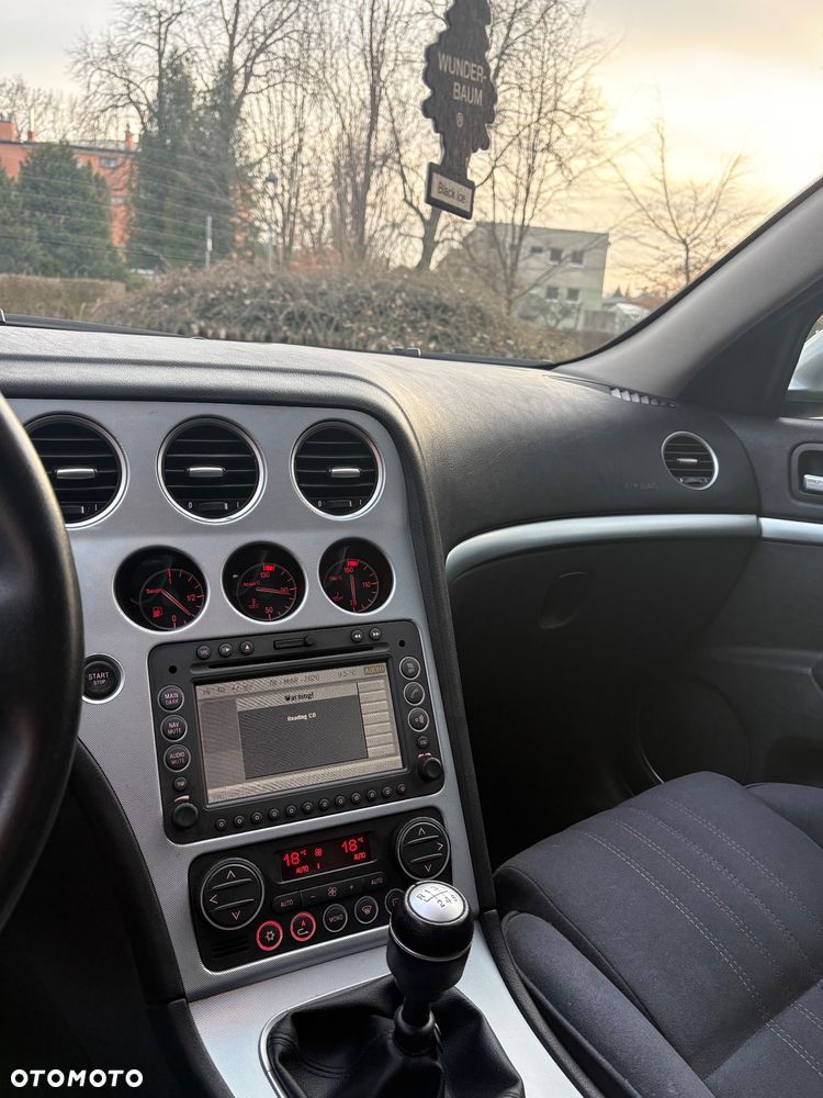 Alfa Romeo 159 1.9JTS Impression - 12