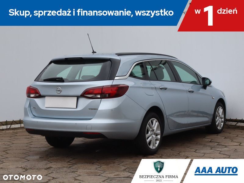Opel Astra - 6