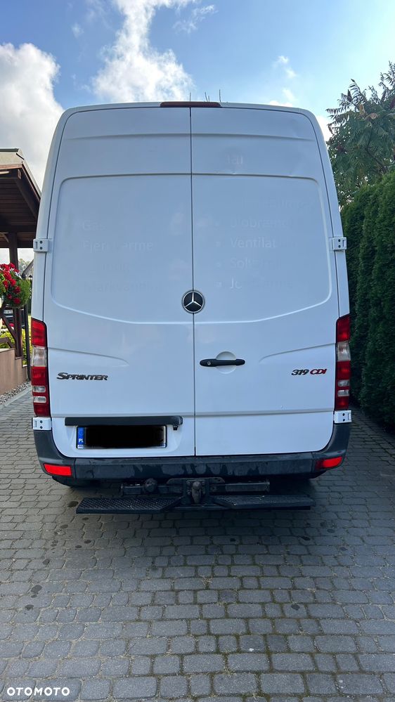 Mercedes-Benz Sprinter - 5