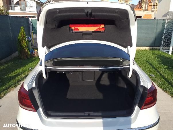 Volkswagen Passat CC 2.0 TDI BMT DSG - 4