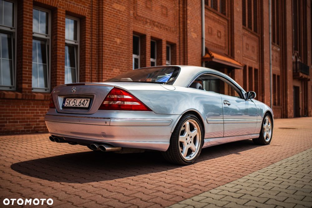 Mercedes-Benz CL - 12