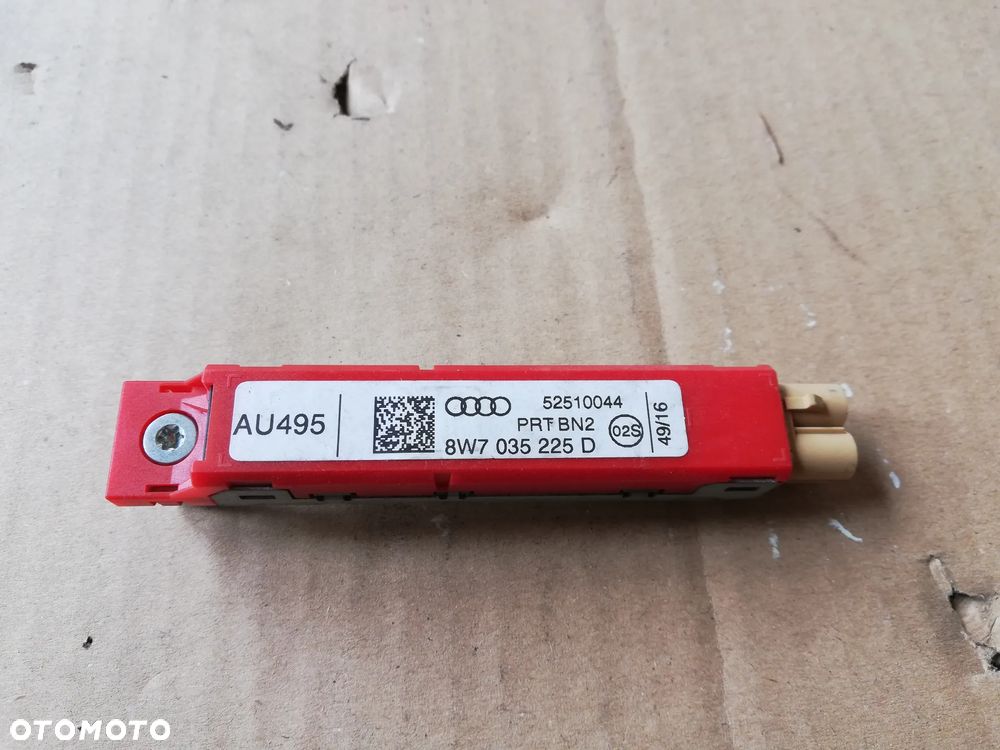 WZMACNIACZ ANTENOWY AUDI A5 8W 8W7035225D - 1