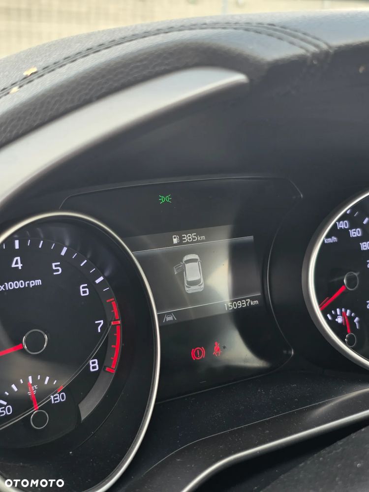 Kia Ceed 1.5 T-GDI M - 9