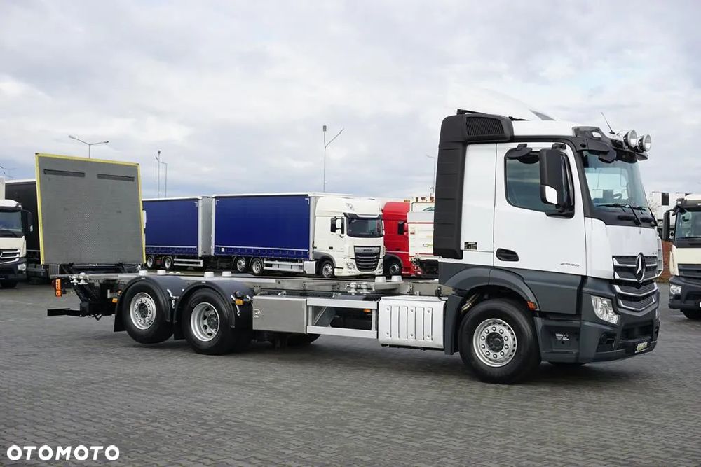 Mercedes-Benz / ACTROS / 2553 / ACC / E 6 / BDF + WINDA / 7.15 , 7.45, 7.82 M / OŚ SKRĘTNA / RETARDER - 4