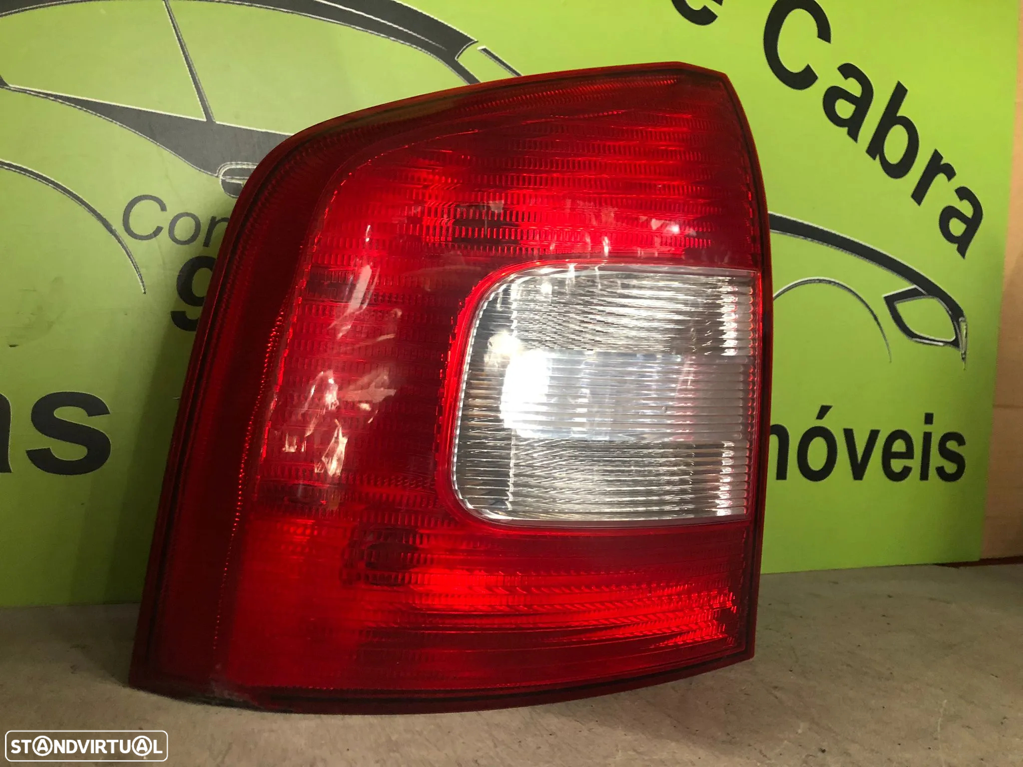 SKODA OCTAVIA SW FAROLIM - FT382 FT383 - 3