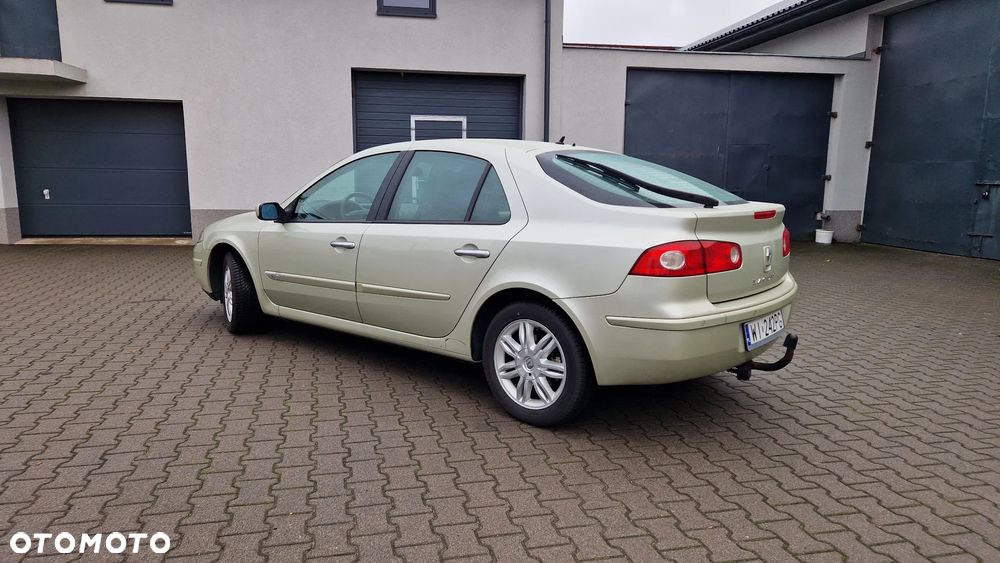 Renault Laguna - 5