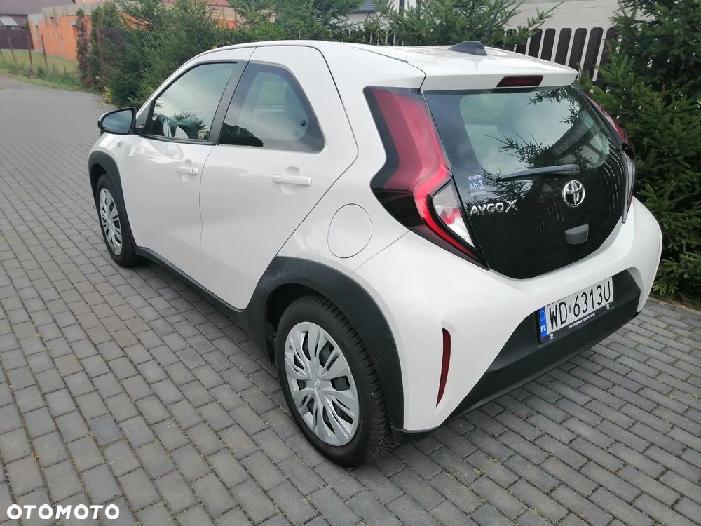 Toyota Aygo x.shift x-play connect - 5