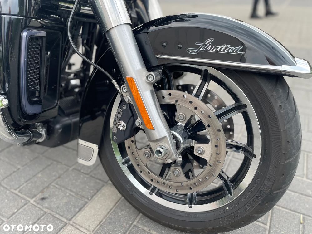 Harley-Davidson Touring Ultra Limited - 13