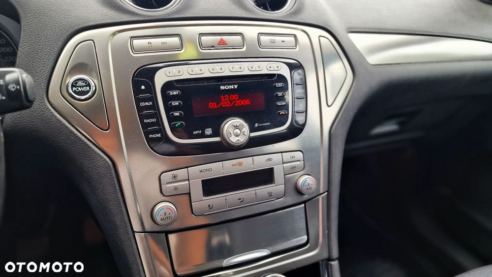 Ford Mondeo 2.0 TDCi Titanium - 8