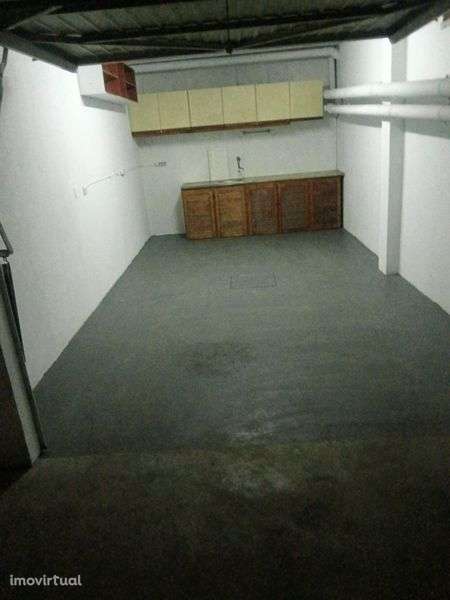 Garagem em vale do cobro - Grande imagem: 5/8