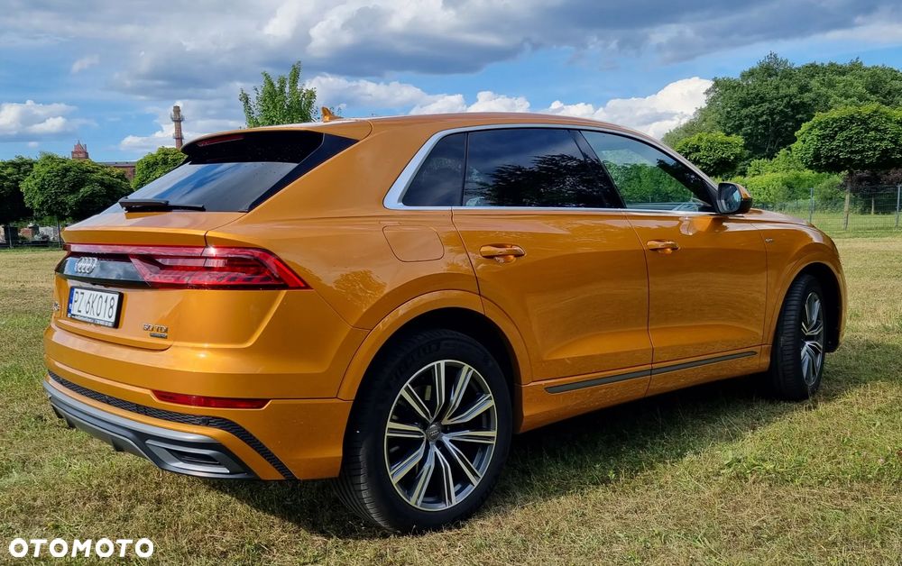 Audi Q8 - 9